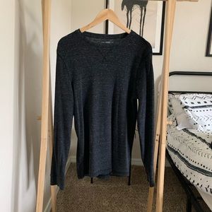 🚫SOLD Mens dark gray thermal top